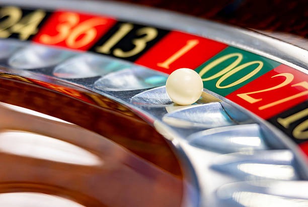 Antarmuka taruhan Baccarat di nikmat77 menampilkan area taruhan Player, Banker, dan Tie